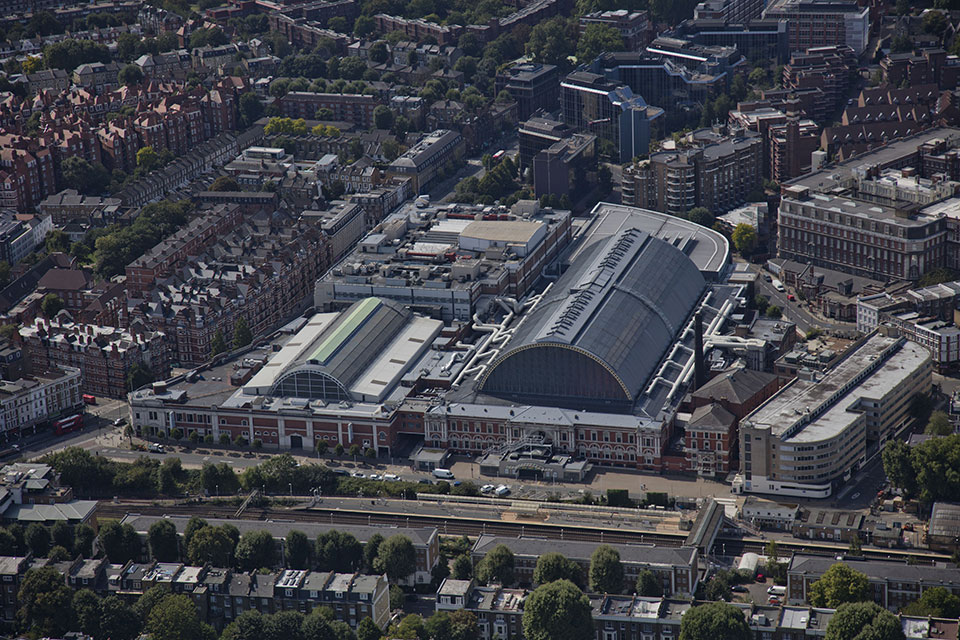 2017: Yoo Capital Management leads consortium to acquire the Olympia London exhibition centre